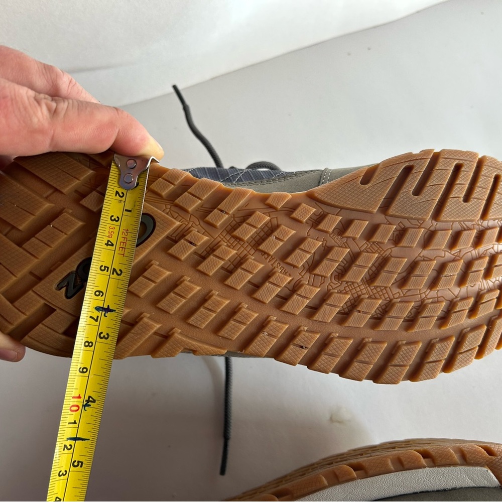 NWOT Oboz Women’s Gray Bozeman Mid Insulated Hiking Boots - Picture 10 of 10